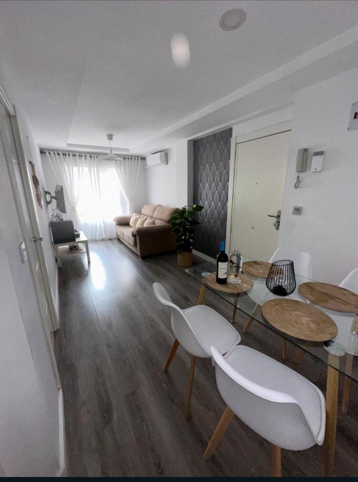 סרגוסה Apartamento Cerca Del Pilar חדר תמונה
