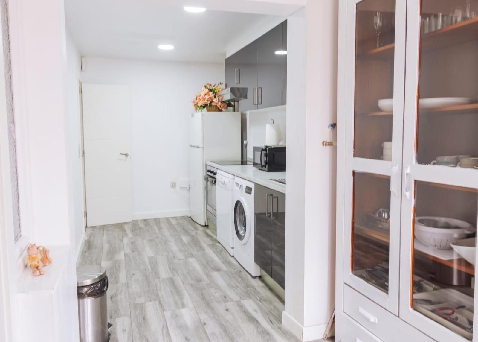 סרגוסה Apartamento Cerca Del Pilar מראה חיצוני תמונה